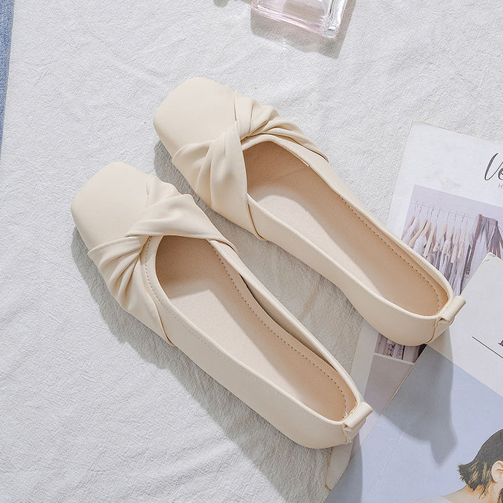 Twist-Knot Square Toe Flats
