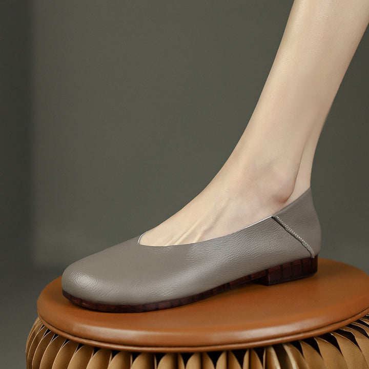 Soft Leather Round Toe Flats