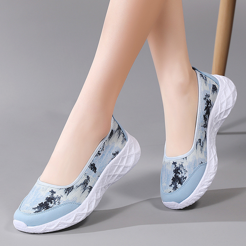 Floral Print Lightweight Slip-On Walking Shoes