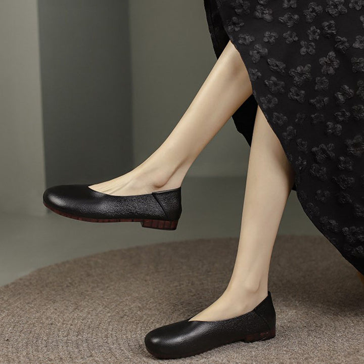 Soft Leather Round Toe Flats