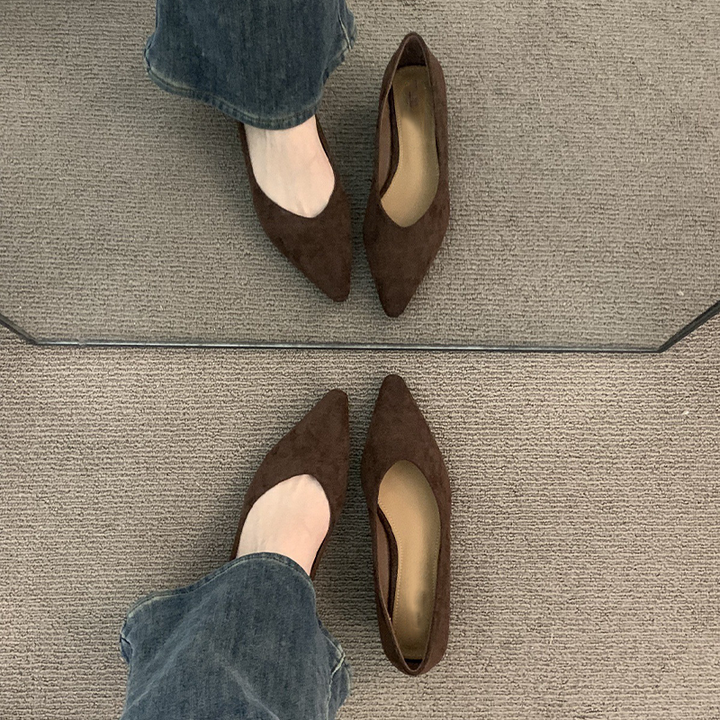 Pointed-Toe Suede Wedge Pumps