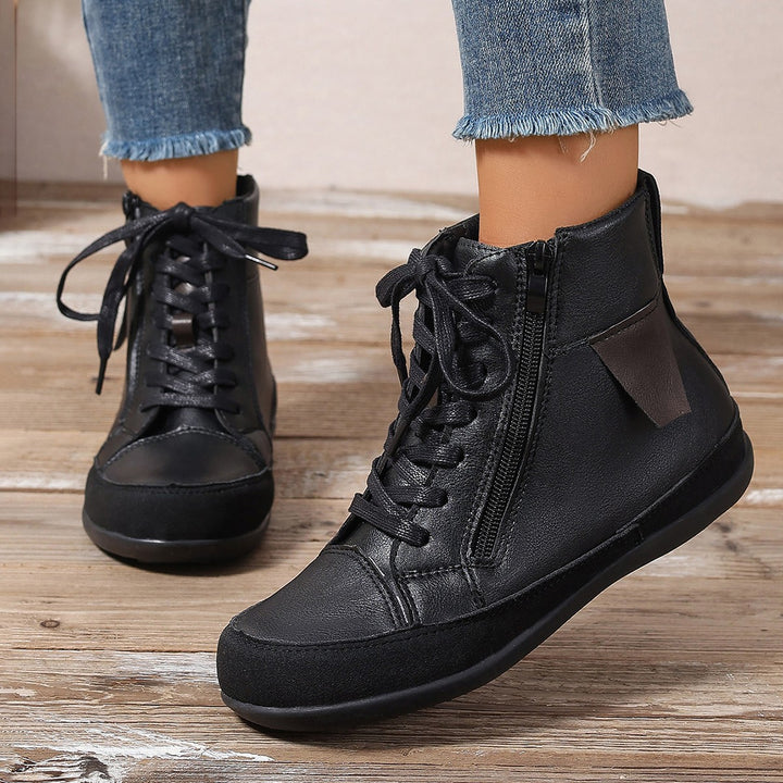 Vintage Lace-Up Flat Ankle Boots
