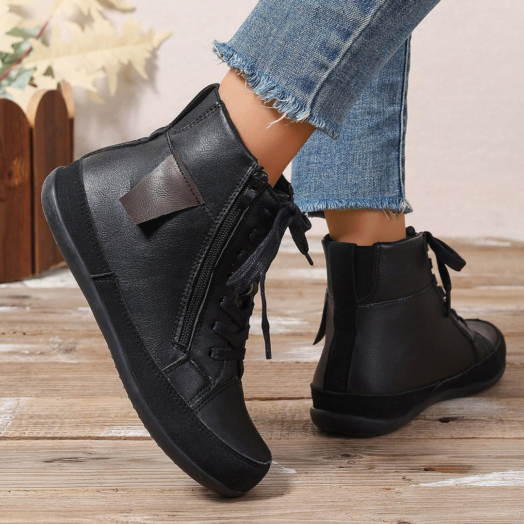 Vintage Lace-Up Flat Ankle Boots