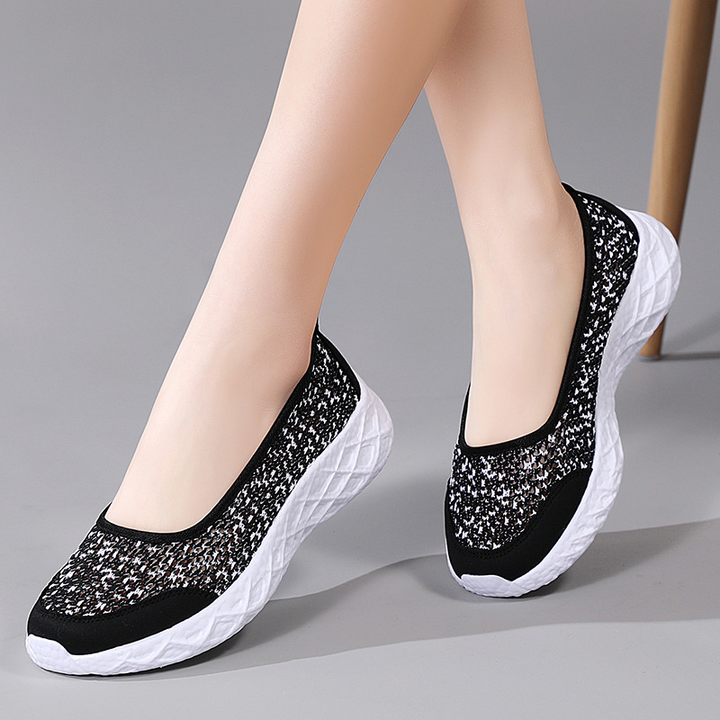 Floral Print Lightweight Slip-On Walking Shoes