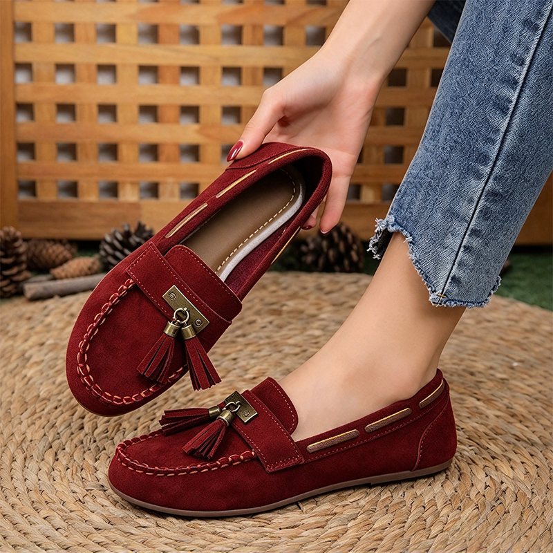 Vintage Croc-Embossed Tassel Loafers