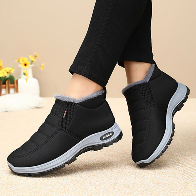 Cozy Fur-Lined Slip-On Winter Ankle Boots
