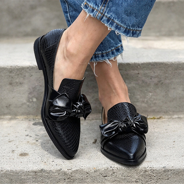 Pointed Toe Bow Detail Loafers