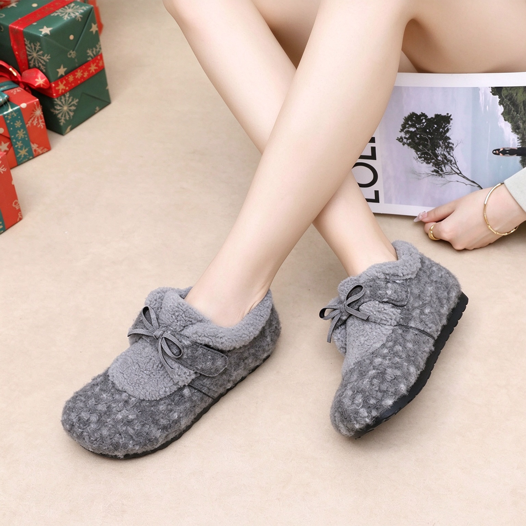 Cozy Fleece-Lined Bow Slippers