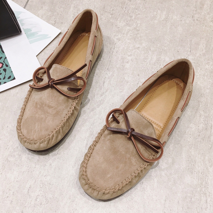 Classic Bow Detail Suede Loafers