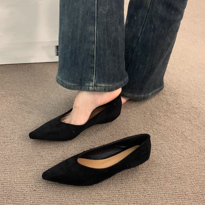 Pointed-Toe Suede Wedge Pumps