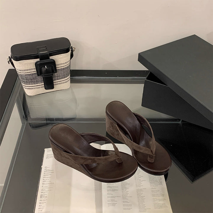 Retro Platform Wedge Flip-Flops