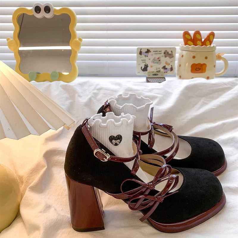 Vintage Bow Strap Platform Mary Jane Pumps