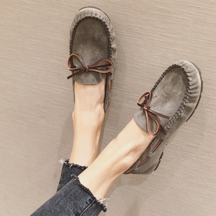 Classic Bow Detail Suede Loafers