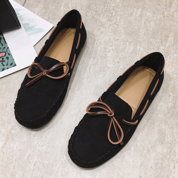 Classic Bow Detail Suede Loafers
