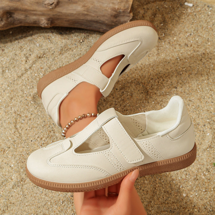 T-Strap Mary Jane Flat Shoes