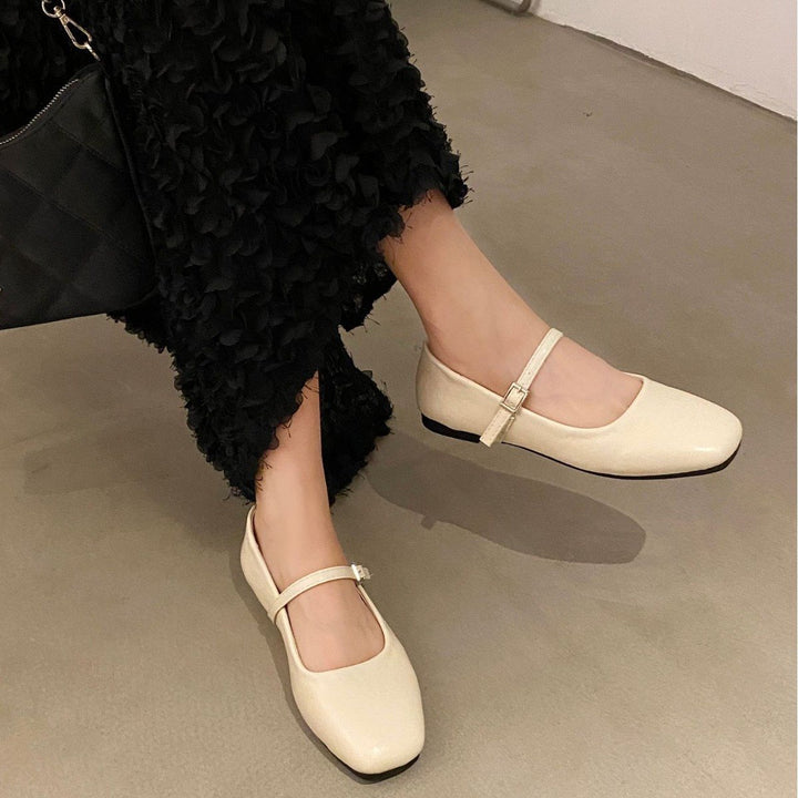 Classic Mary Jane Flat Shoes
