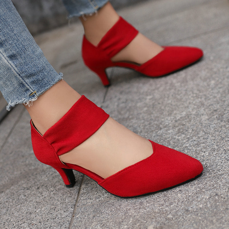 Pointed Toe Kitten Heels