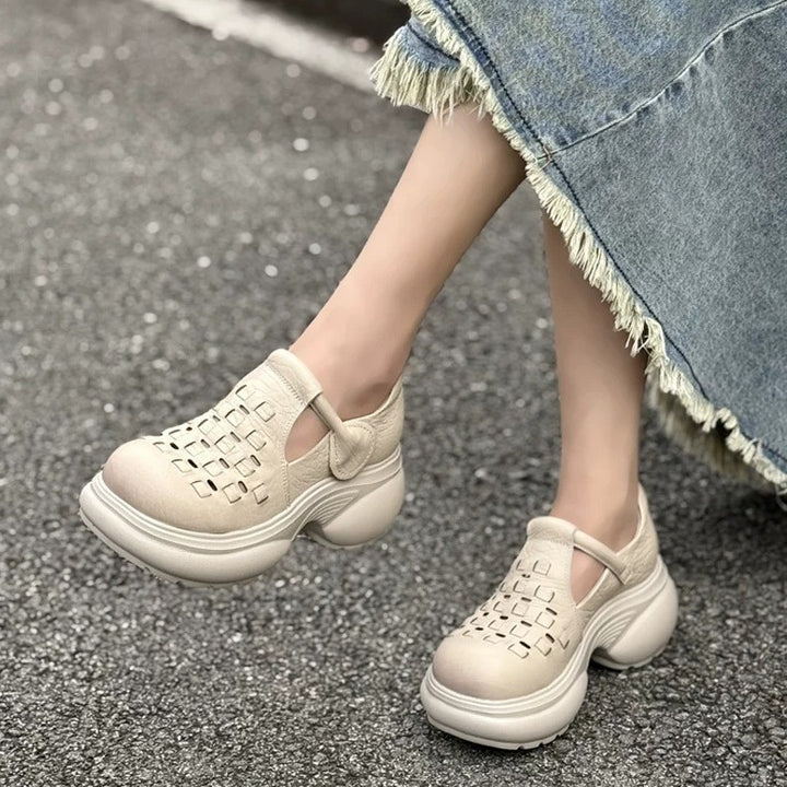 Vintage Woven Closed Toe Platform Mule Sandals