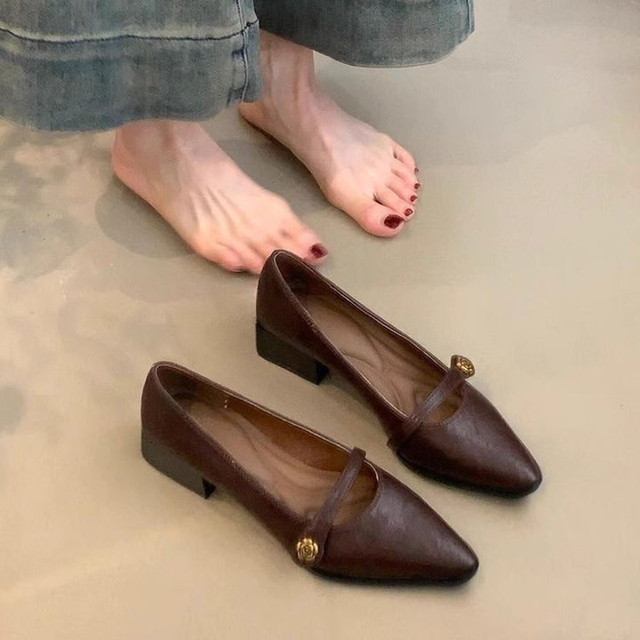 Vintage Pointed Toe Mary Jane Pumps