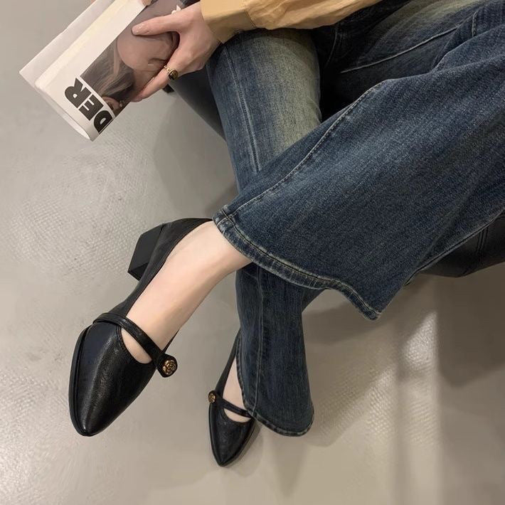 Vintage Pointed Toe Mary Jane Pumps