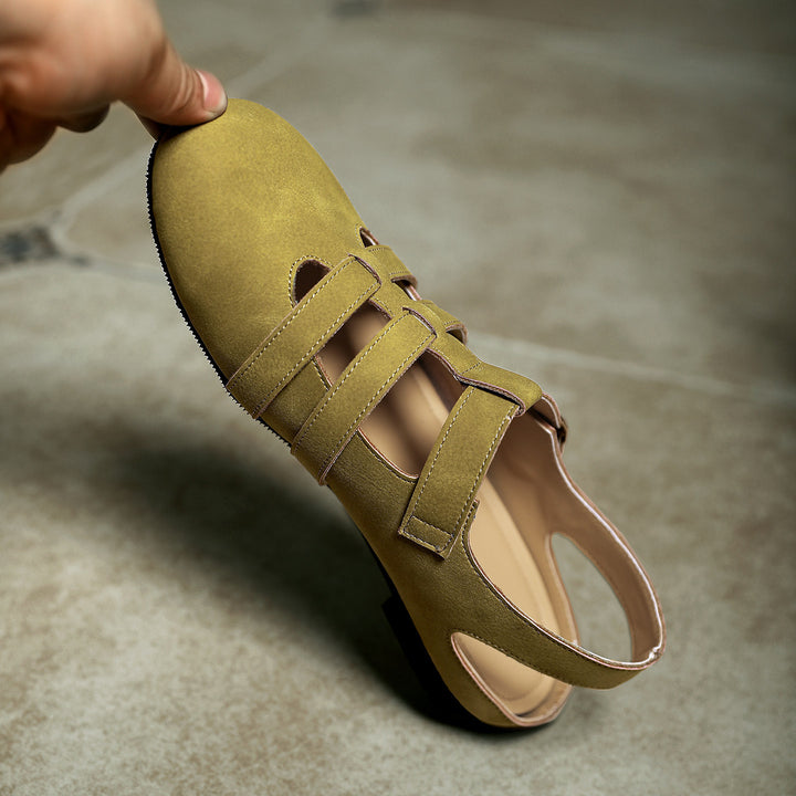Vintage Cutout Closed Toe Roman Sandals
