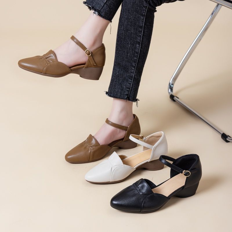 Pointed Toe Wedge Sandals