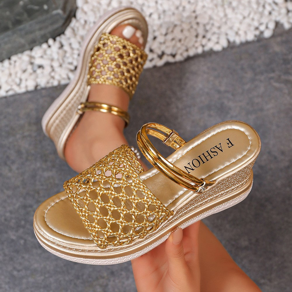 Plus Size Woven Wedge Strap Sandals