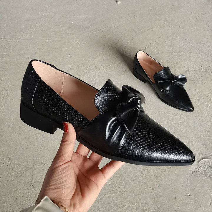 Pointed Toe Bow Detail Loafers