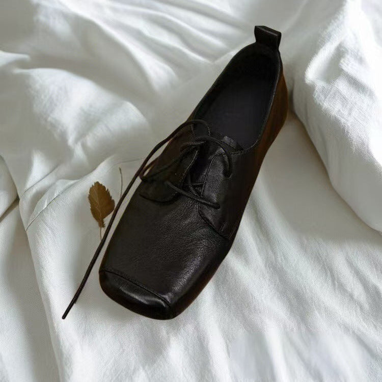 Vintage Lace-Up Oxford Flats