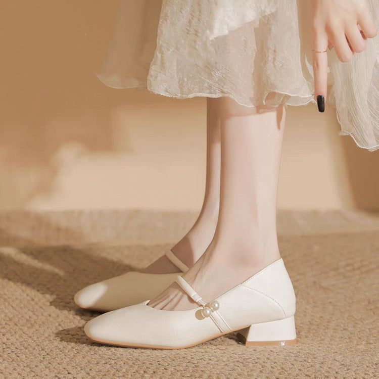 Pearl Strap Mary Jane Pumps