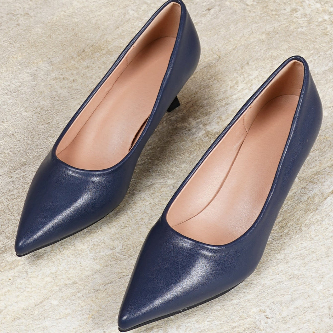 Elegant Pointed-Toe Kitten Heel Pumps