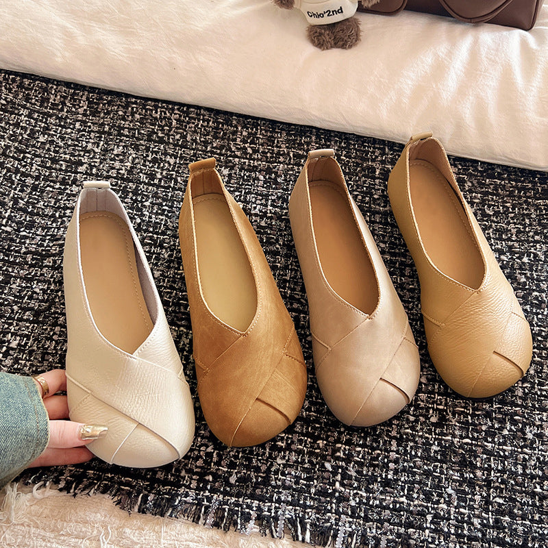 Elegant Cross-Strap Round Toe Flats