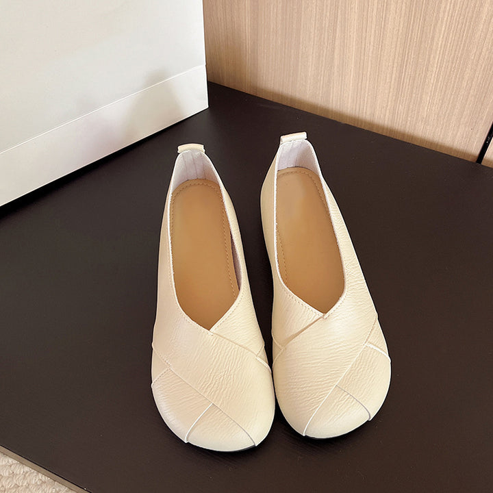 Elegant Cross-Strap Round Toe Flats