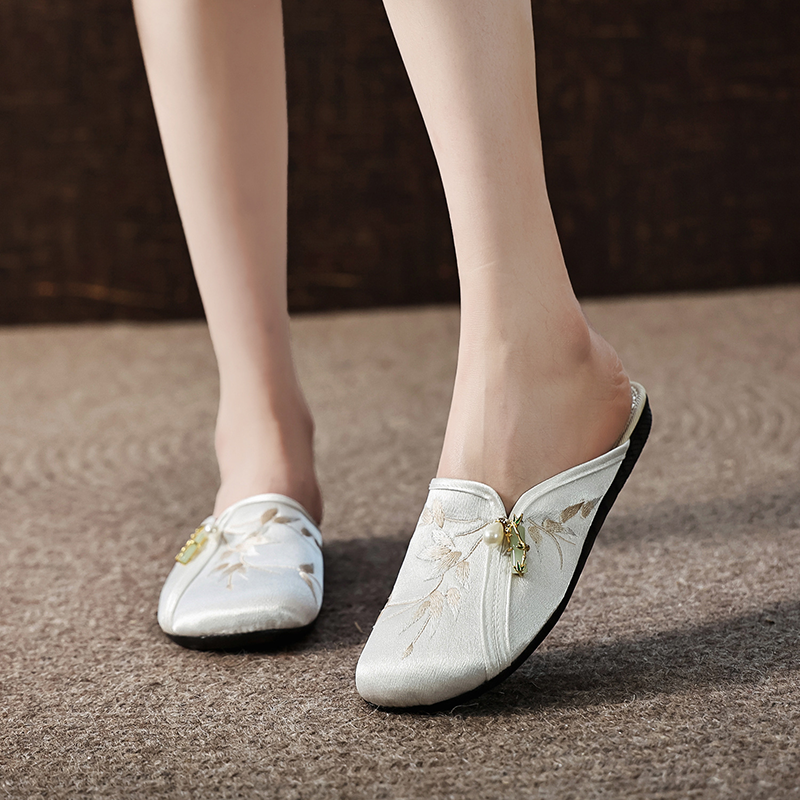 Embroidered Pearl Slip-On Mules