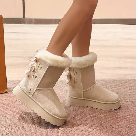 Cozy Fur-Lined Bow Snow Boots